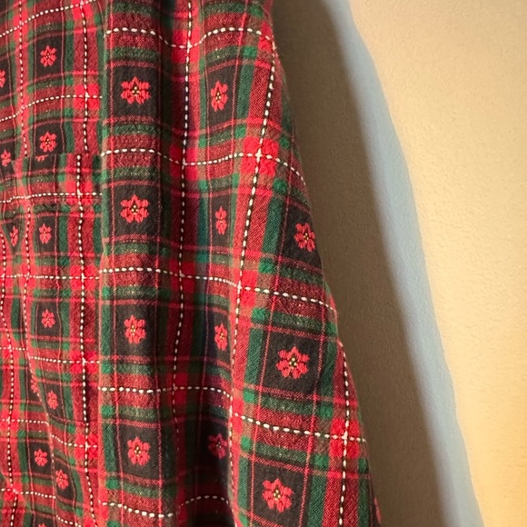 Seventh Avenue Red & Green Plaid Poinsettia Christmas Button Down Shirt 1X - Picture 4 of 7